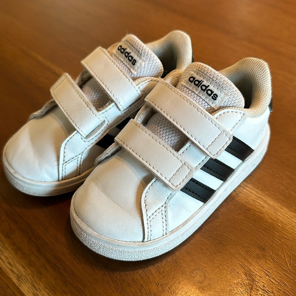 Toddler size 6 adidas